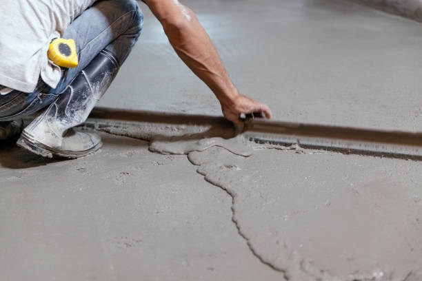 Best Local Concrete Companies  in Country Squire Lakes, IN